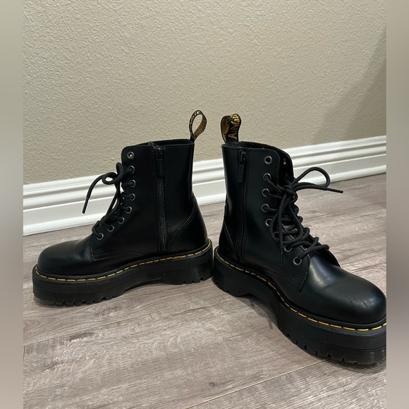 Dr Martens Jaden Smooth Leather Platform Boots - Picture 6 of 8